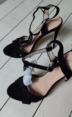 Hoge hakken zwart, Kleding | Dames, Schoenen, Ophalen of Verzenden, Nieuw, Zwart, Schoenen met hoge hakken