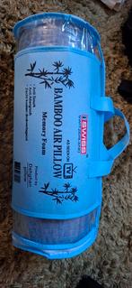 Nieuw bamboe kussen van iSwiss Switzerland, Ophalen of Verzenden, Nieuw, Blauw, Rechthoekig