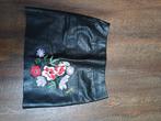Mini rok van leder look, Zwart, Maat 42/44 (L), Nieuw, Ophalen of Verzenden