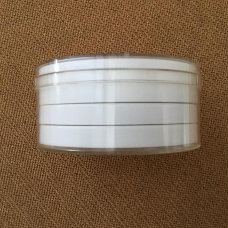 Vintage onderzetters - afb geborduurde bloem – made in USA, Verzamelen, Retro, Huis en Inrichting, Verzenden