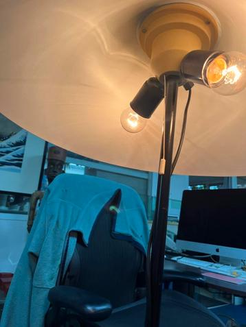 Deens Design Vloerlamp. ES.Horn. Aalestrup Danmark beschikbaar voor biedingen