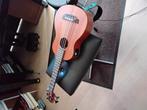 Mooie BASS-ukulele, ook als basgitaar te gebruiken., Ophalen of Verzenden, Zo goed als nieuw