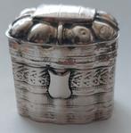 Antiek zilver uit 1852 lodereindoosje., Antiek en Kunst, Antiek | Goud en Zilver, Ophalen, Zilver
