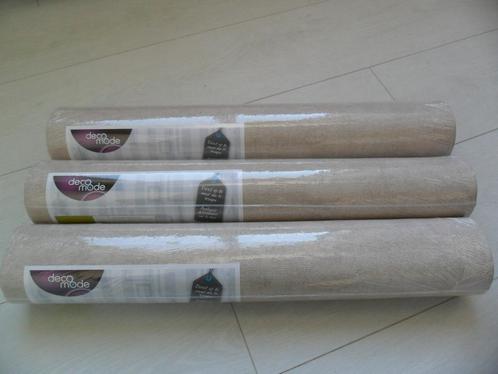 3 rollen Decomode vliesbehang Concrete mat zand voor 30 euro, Huis en Inrichting, Stoffering | Behang, Beige, 25 tot 50 m², Ophalen