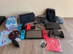 Nintendo Switch compleet met accessoires en spellen, Spelcomputers en Games, Spelcomputers | Nintendo Switch, Ophalen, Met 2 controllers