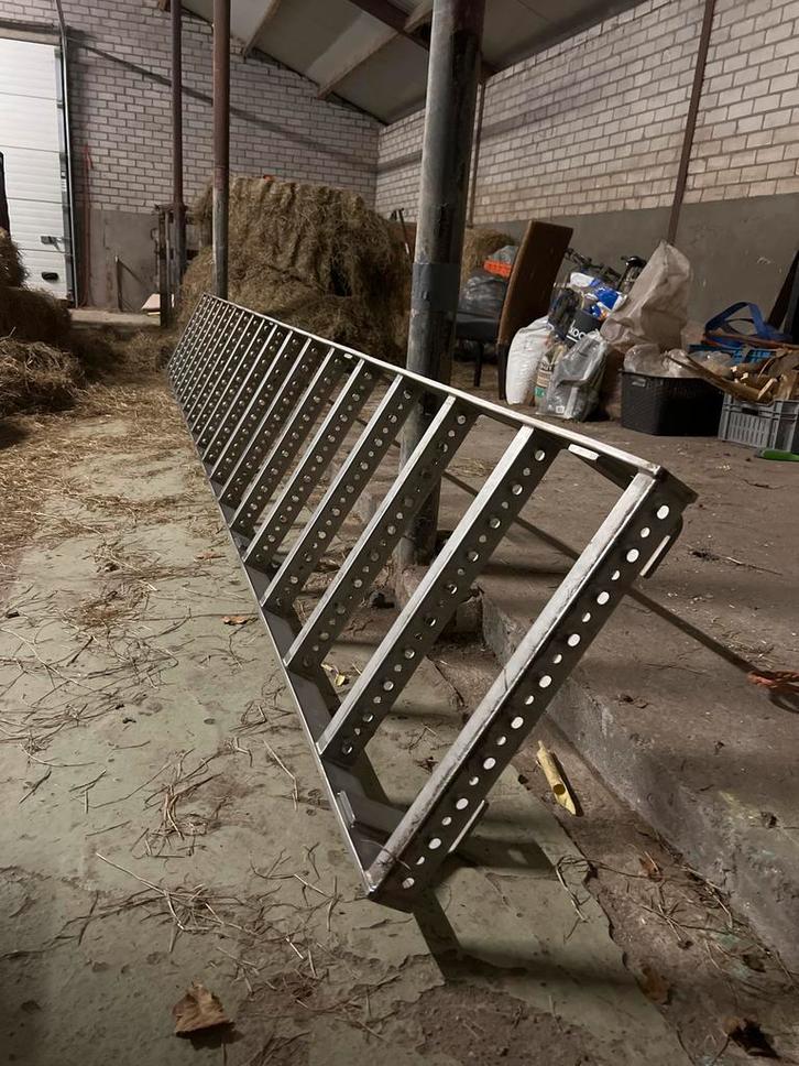 RVS Ladder - 4.5m, 52cm breed, 75kg+, Doe-het-zelf en Verbouw, Ladders en Trappen, Gebruikt, Ladder, 4 meter of meer, Ophalen