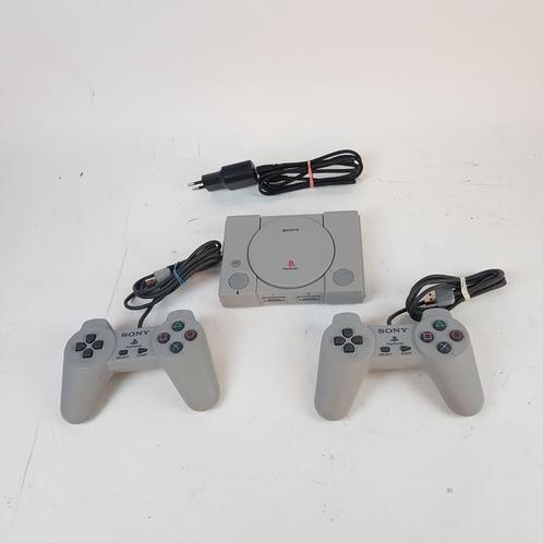 Playstation Classic Mini + 2 Controllers || nu voor €109.99, Spelcomputers en Games, Spelcomputers | Sony PlayStation 1, Zo goed als nieuw