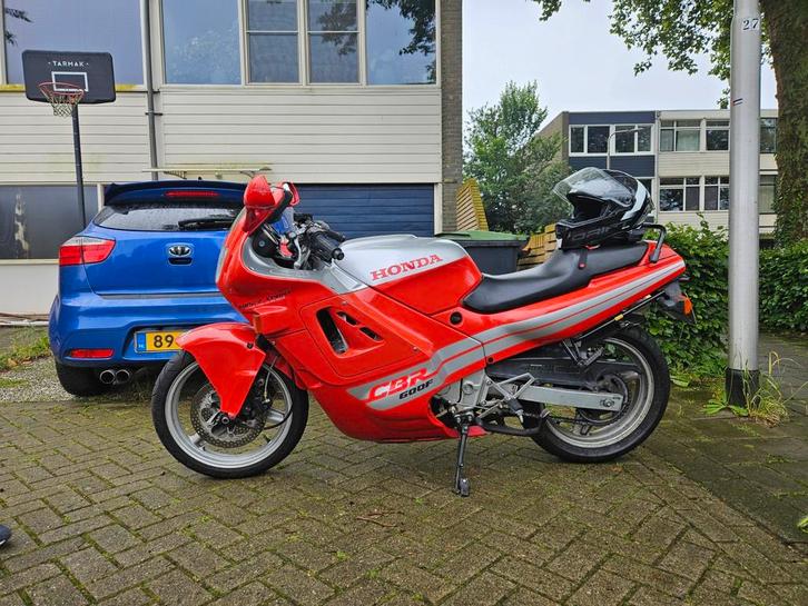 Honda CBR600F - Klassieker uit 1987, Motoren, Motoren | Honda, Particulier, 4 cilinders, Ophalen