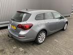 Opel Astra Sports Tourer 1.4 Turbo Cosmo 126Dkm.NAP AUTOMAAT, Auto's, Opel, Euro 5, 15 km/l, 4 cilinders, Leder en Stof