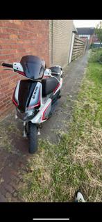 Runner rst ( sprint), Fietsen en Brommers, Brommeronderdelen | Scooters, Ophalen of Verzenden, Cilinder, Piaggio