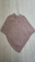 Oudroze gebreide poncho, one size, draagbaar vanaf maat 116, Kinderen en Baby's, Ophalen of Verzenden, Gebruikt, Meisje, Trui of Vest