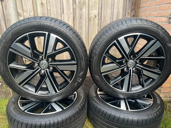NIEUWE 18” orig. Valdivia VW transporrer T6.1 T7 T5 zomerset, Auto-onderdelen, Banden en Velgen, Banden en Velgen, Zomerbanden