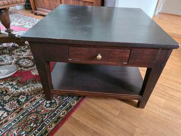 Gebruikte salontafel 60x60 - 2e ronde! beschikbaar voor biedingen