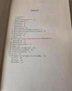 BOEK MERKLAPMOTIEVEN EN HUN SYMBOLIEK, Verzenden, Zo goed als nieuw, Handborduren, Patroon