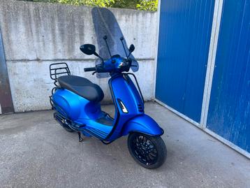 Vespa Sprint Full Option - Prachtstaat! beschikbaar voor biedingen
