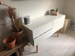 Zuiver High on Wood dressoir M, hoogglans, Huis en Inrichting, Kasten | Dressoirs, 25 tot 50 cm, 100 tot 150 cm, Gebruikt, Eikenhout