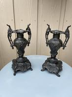 Antiek paar gietijzeren Art Nouveau-stijl vazen, Antiek en Kunst, Ophalen of Verzenden