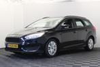 Ford FOCUS Wagon 1.0 Titanium |Stoelverwarming| (bj 2016), Stof, Gebruikt, Zwart, Handgeschakeld