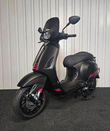 Vespa Sprint 50 S Custom Full Option beschikbaar voor biedingen