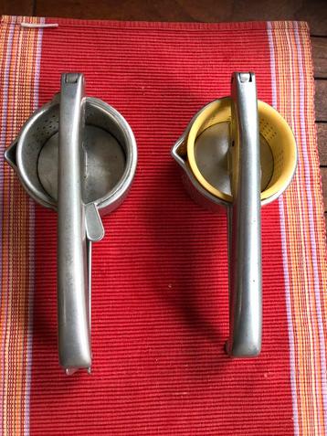 t.k.2x Susi Switserland purée knijper beschikbaar voor biedingen