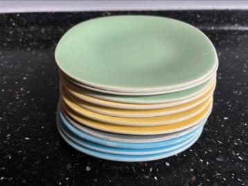 11 Boch Belgium taartbordjes pastel beschikbaar voor biedingen