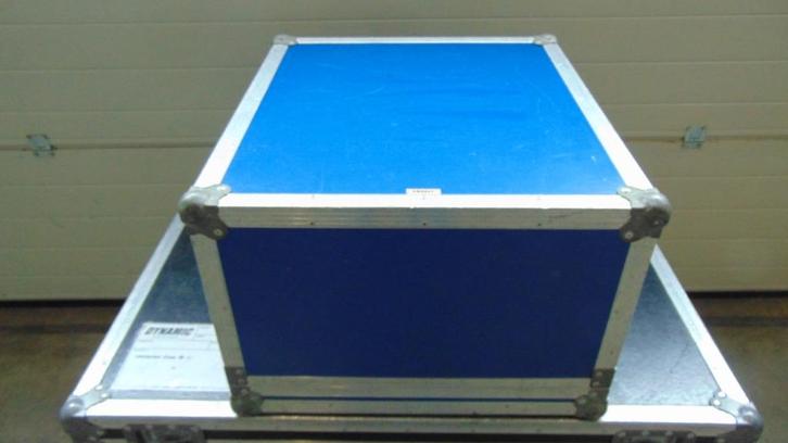 Universele Flightcase hoedmodel; voor 19" binnenrack, Muziek en Instrumenten, Behuizingen en Koffers, Gebruikt, Overige instrumenten