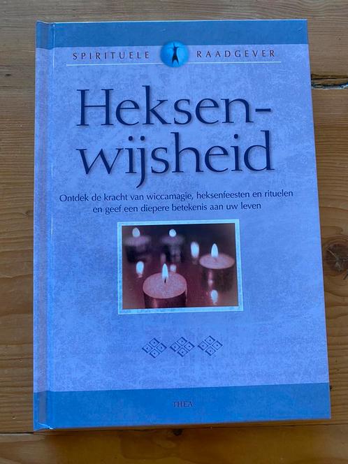 Heksenwijsheid - Thea, Boeken, Esoterie en Spiritualiteit, Gelezen, Overige onderwerpen, Ophalen of Verzenden