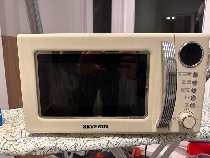 Severin Magnetron - Vrijstaand, Witgoed en Apparatuur, Magnetrons, Gebruikt, Vrijstaand, Magnetron, 45 tot 60 cm, Draaiplateau