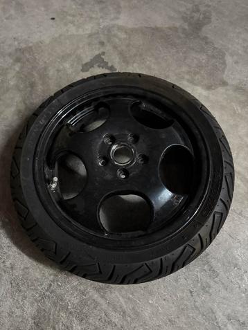 Italjet dragster 180cc achter velg gilera runner M08 SP beschikbaar voor biedingen