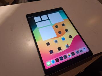 ALS NIEUW IPAD PRO 10.5 256GB WIFI +4G beschikbaar voor biedingen