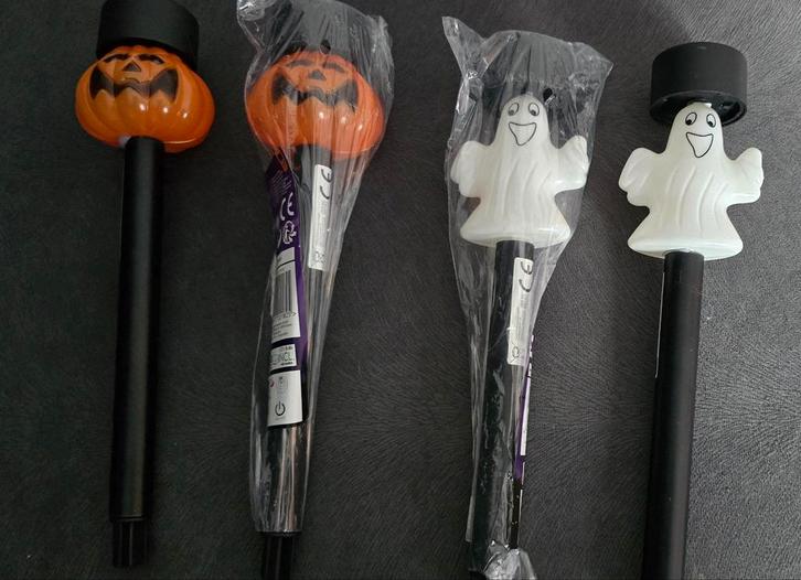 Halloween Solar Lampjes - Pompoen & Spook - 4 stuks, Tuin en Terras, Fakkels, Zo goed als nieuw, Ophalen of Verzenden