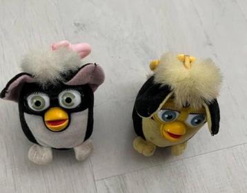 Vintage furby 2xsleutelhangers met geluid beschikbaar voor biedingen