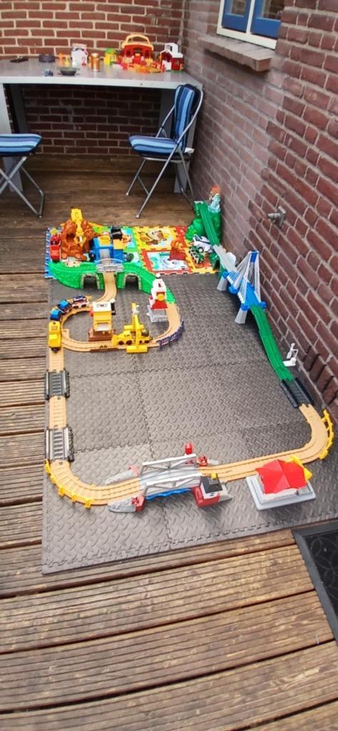 diverse speelgoed, peppa pig, brandweerman sam, geotrax trei, Kinderen en Baby's, Speelgoed | Fisher-Price, Gebruikt, Speelset
