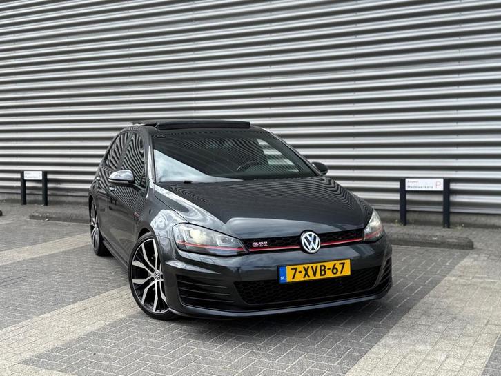 Volkswagen Golf 2.0 TSI GTI Performance 230PK LEER|PANO|DYNA, Auto's, Volkswagen, Bedrijf, Te koop, Golf, ABS, Achteruitrijcamera