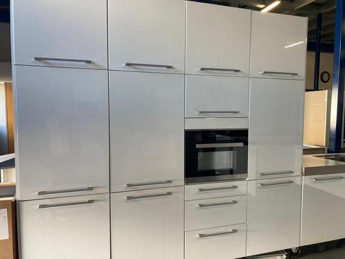 Complete keuken te koop met apparatuur, Huis en Inrichting, Keuken | Complete keukens, Gebruikt, U-keuken, Wit, Overige materialen