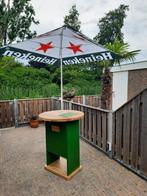 Heineken bartafel + parasol, Ophalen, Zo goed als nieuw