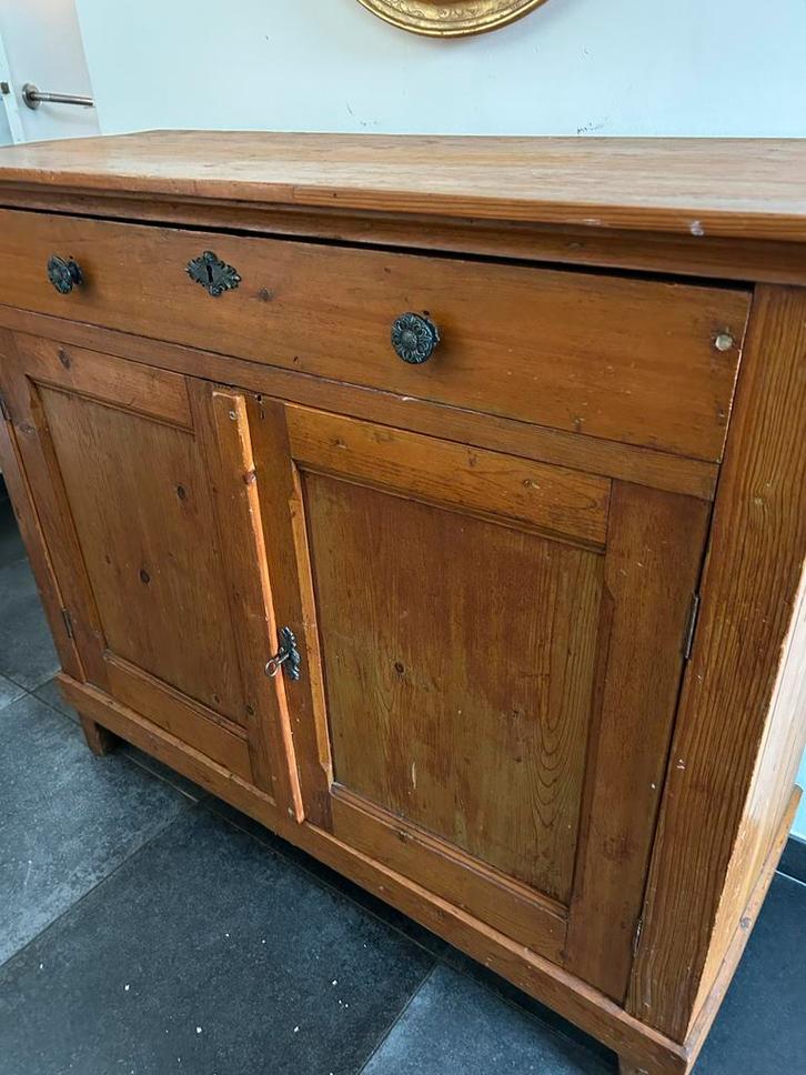 Oude grenen kast met karakter, Huis en Inrichting, Woonaccessoires | Kisten, Gebruikt, 75 cm of meer, 100 tot 125 cm, 50 tot 100 cm