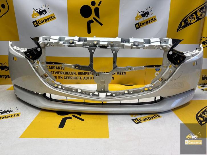 Mazda 2 Facelift II Voorbumper 2018-Heden KLS D43N-50031, Auto-onderdelen, Carrosserie en Plaatwerk, Bumper, Mazda, Voor, Gebruikt