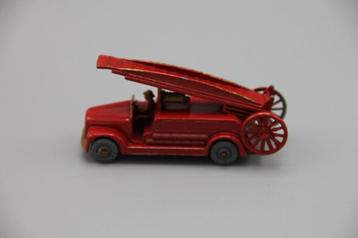 Matchbox /Lesney Dennis Fire Engine # 6 beschikbaar voor biedingen
