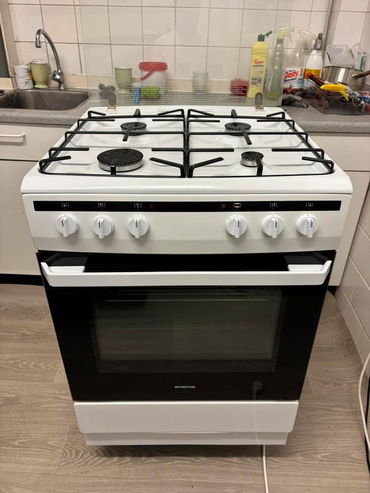 Witte Fornuis met Elektrische Oven Inventum - Schoon en Goed, Witgoed en Apparatuur, Fornuizen, Gebruikt, Vrijstaand, Gas, 4 kookzones