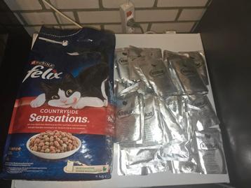 4 kilo felix sensetion rund en 37 zakjes kitekat beschikbaar voor biedingen