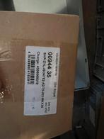 4 doosschroeven en bouten, Nieuw, Ophalen of Verzenden, Minder dan 50 mm, Rvs