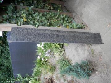 Vensterbank, graniet, 143,5 cm. lang, 20 cm. breed beschikbaar voor biedingen