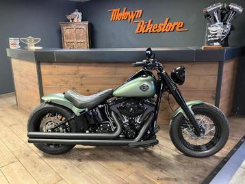 Harley Davidson FLS Softail Custom Denim Green Custom Rear 2 beschikbaar voor biedingen