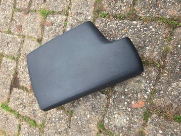 Armsteun BMW 3 serie 04-08, zwart, nette staat. beschikbaar voor biedingen