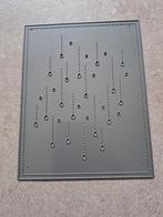 Nieuwe snijmal raindrops van Mama Elephant, Hobby en Vrije tijd, Scrapbooking, Ophalen of Verzenden, Nieuw, Frame of Mal, Overige merken