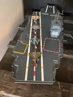 Leger vliegdekschip speelgoed, Ophalen of Verzenden, Zo goed als nieuw