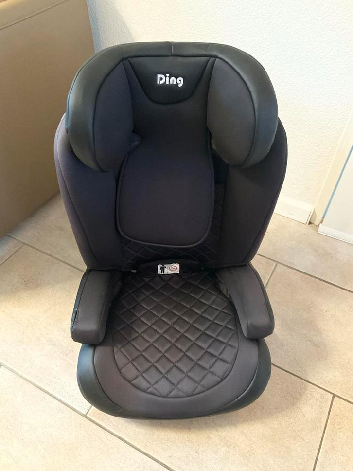 Ding Luca Autostoel 15-36kg Isofix, Kinderen en Baby's, Autostoeltjes, Zo goed als nieuw, Overige merken, 15 t/m 36 kg, Isofix