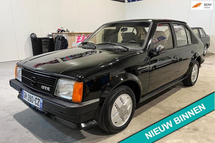 Opel Kadett 1.8E GTE 5 deurs, zeer zeldzaam, Auto's, Opel, Particulier, Te koop, Kadett, Lichtmetalen velgen, Sportstoelen, Benzine