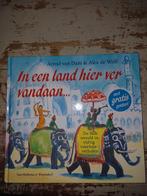 Arend van Dam - In een land hier ver vandaan ...2 stuks €15, Non-fictie, Ophalen of Verzenden, Zo goed als nieuw, Arend van Dam